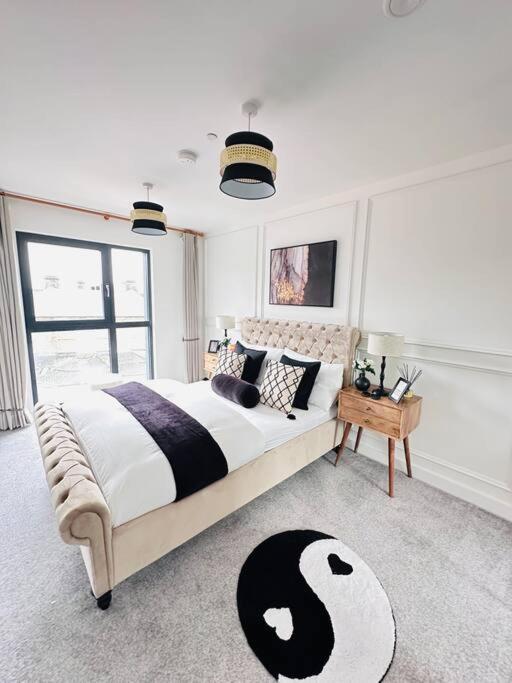 Central Derby Urban 2 Bedroom Flat - An Oasis Of Elegance! Free Parking And Wifi Suitable For Families And Professionals Zewnętrze zdjęcie